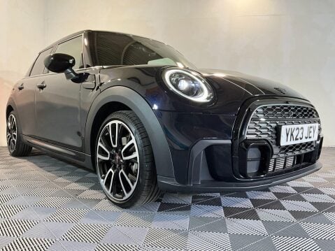 Mini Hatch 1.5 Cooper Sport Steptronic Euro 6 (s/s) 5dr 46