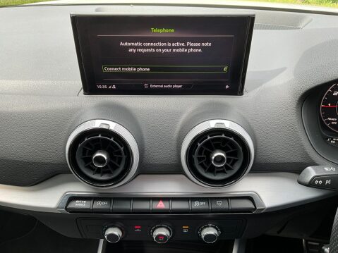 Audi Q2 1.5 TFSI CoD 35 S line S Tronic Euro 6 (s/s) 5dr 29