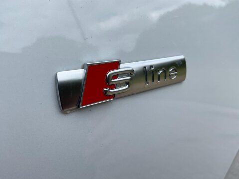 Audi Q2 1.5 TFSI CoD 35 S line S Tronic Euro 6 (s/s) 5dr 10