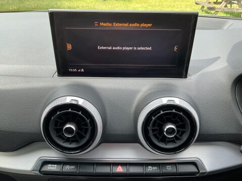 Audi Q2 1.5 TFSI CoD 35 S line S Tronic Euro 6 (s/s) 5dr 28