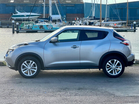 Nissan Juke 1.2 DIG-T N-Connecta Euro 6 (s/s) 5dr 11