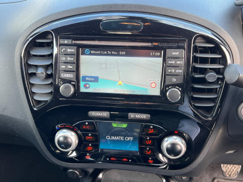 Nissan Juke 1.2 DIG-T N-Connecta Euro 6 (s/s) 5dr 26
