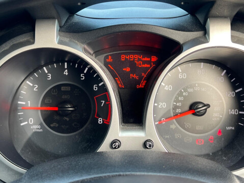 Nissan Juke 1.2 DIG-T N-Connecta Euro 6 (s/s) 5dr 38