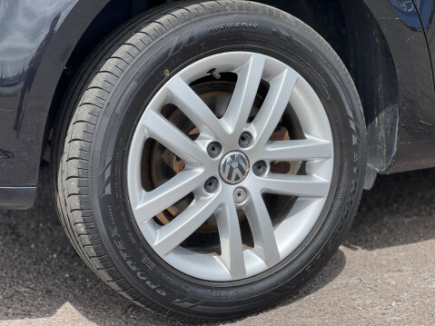 Volkswagen Touran 2.0 TDI SE Euro 5 5dr 16