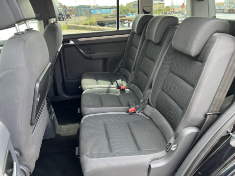 Volkswagen Touran 2.0 TDI SE Euro 5 5dr 22