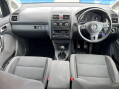 Volkswagen Touran 2.0 TDI SE Euro 5 5dr 32