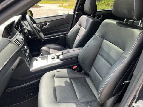 Mercedes-Benz E Class 3.0 E350 V6 BlueTEC AMG Night Edition (Premium) G-Tronic+ Euro 6 (s/s) 5dr 17