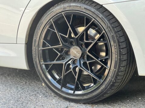 BMW 3 Series 2.0 318d Sport Plus Edition Touring Euro 5 (s/s) 5dr 33