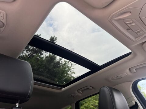 Ford Kuga 2.0 TDCi Titanium X AWD Euro 5 5dr 36