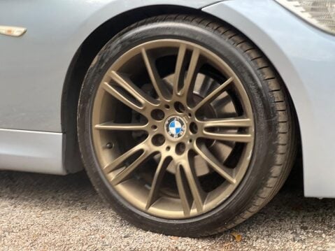 BMW 3 Series 2.0 320d M Sport Steptronic Euro 5 4dr 32