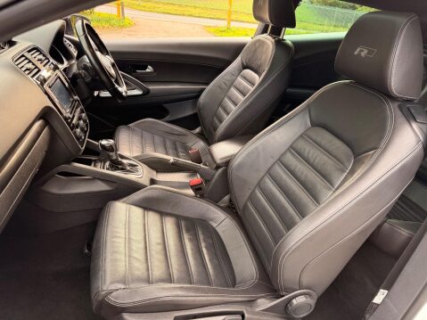 Volkswagen Scirocco 2.0 TDI BlueMotion Tech R-Line DSG Euro 6 (s/s) 3dr 18