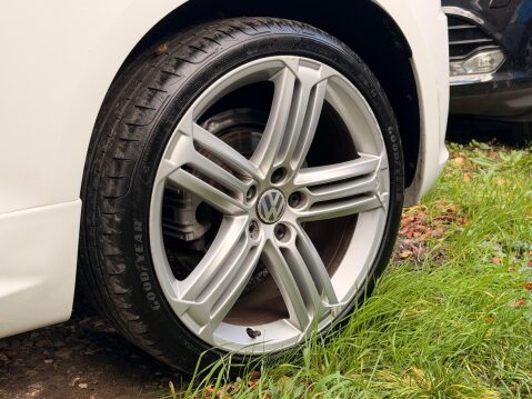 Volkswagen Scirocco 2.0 TDI BlueMotion Tech R-Line DSG Euro 6 (s/s) 3dr 29