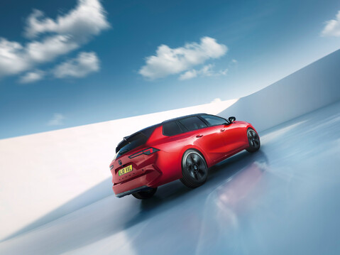 Astra 3