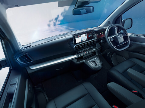 Vivaro Life 4