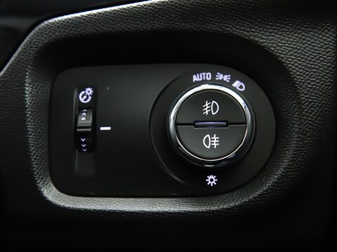 Vauxhall Corsa 100kW Elite Nav Premium 50kWh 5dr Auto [11kWCh] 31