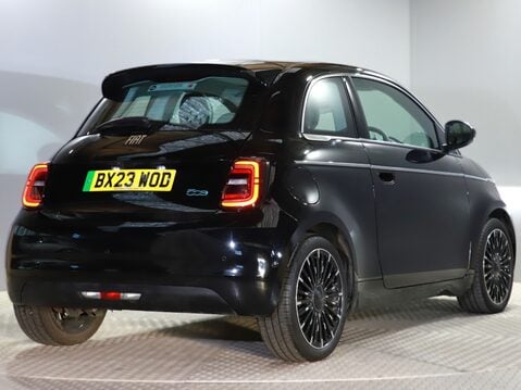 Fiat 500 87kW La Prima 42kWh 3dr Auto 9