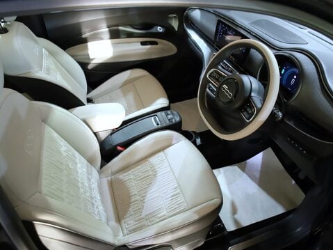Fiat 500 87kW La Prima 42kWh 3dr Auto 18