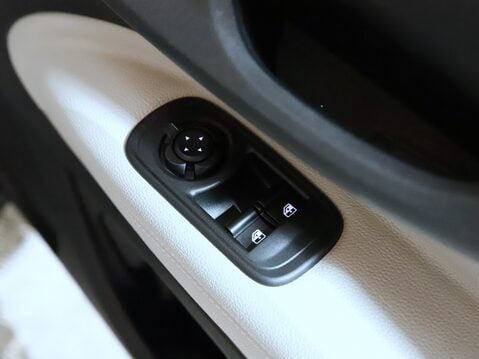 Fiat 500 87kW La Prima 42kWh 3dr Auto 32