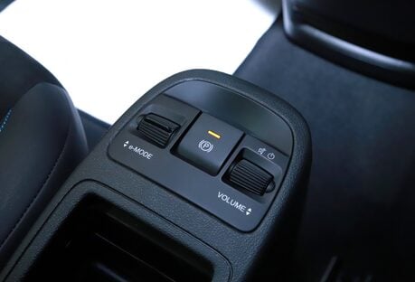 Abarth 500 114kW Turismo 42.2kWh 3dr Auto
