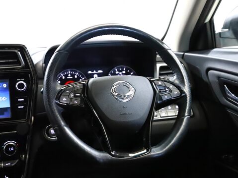 SsangYong Tivoli 1.5P Ultimate 5dr 18
