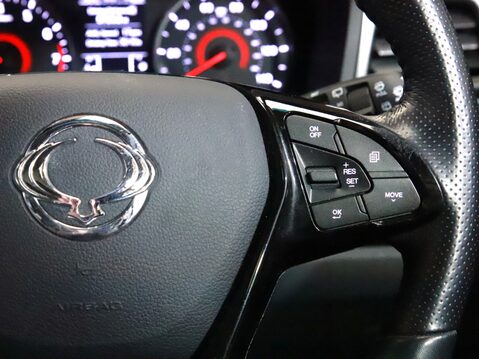 SsangYong Tivoli 1.5P Ultimate 5dr 29