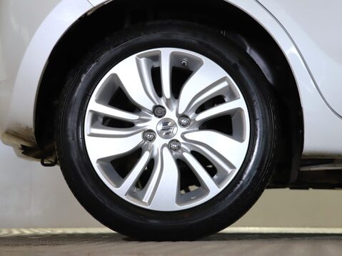 Suzuki Swift 1.0 Boosterjet SZ-T 5dr 12