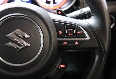 Suzuki Swift 1.2 Dualjet 83 12V Hybrid SZ5 5dr Auto