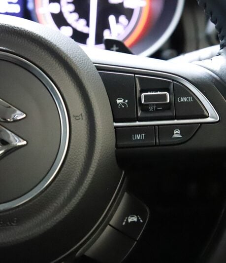 Suzuki Swift 1.2 Dualjet 83 12V Hybrid SZ5 5dr Auto