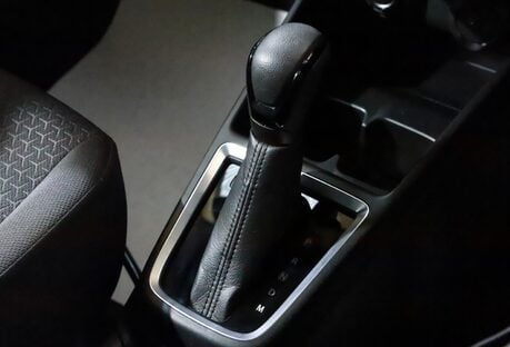 Suzuki Swift 1.2 Dualjet 83 12V Hybrid SZ5 5dr Auto