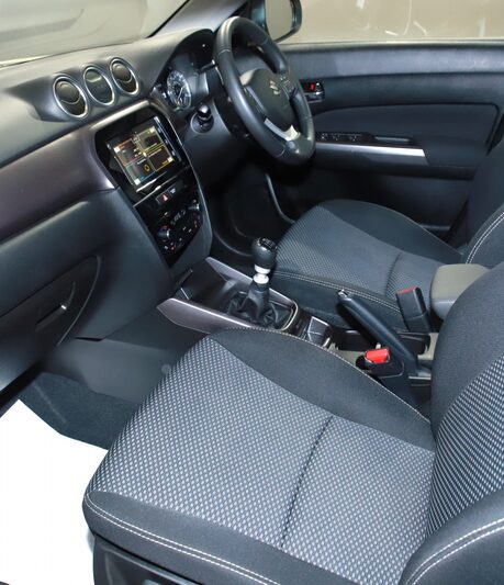 Suzuki Vitara 1.4 Boosterjet 48V Hybrid SZ-T 5dr