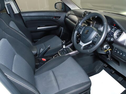Suzuki Vitara 1.4 Boosterjet 48V Hybrid SZ-T 5dr 19