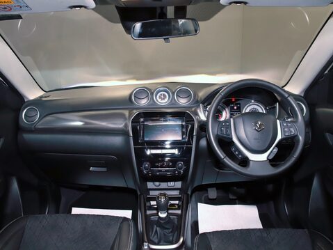 Suzuki Vitara 1.4 Boosterjet SZ5 5dr 17