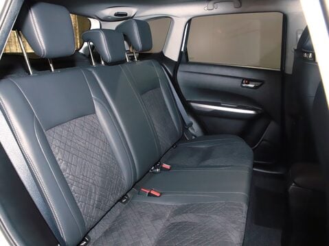 Suzuki Vitara 1.4 Boosterjet SZ5 5dr 8