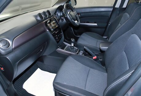 Suzuki Vitara 1.4 Boosterjet 48V Hybrid SZ-T 5dr