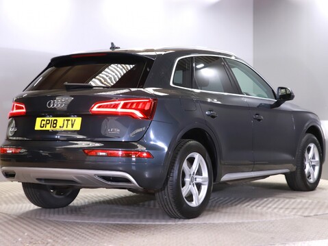 Audi Q5 2.0T FSI Quattro Sport 5dr S Tronic 9