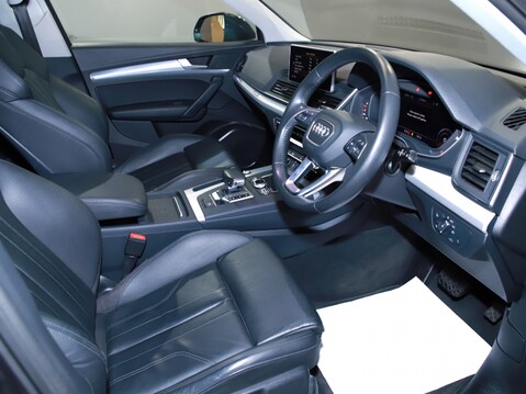 Audi Q5 2.0T FSI Quattro Sport 5dr S Tronic 18
