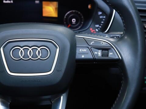 Audi Q5 2.0T FSI Quattro Sport 5dr S Tronic 29