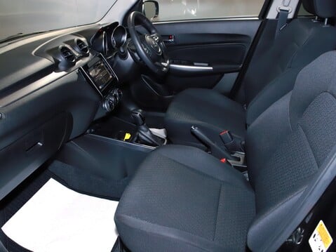 Suzuki Swift 1.2 Dualjet 83 12V Hybrid SZ5 5dr Auto 2