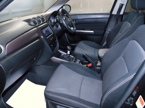 Suzuki Vitara 1.4 Boosterjet 48V Hybrid SZ-T 5dr 2