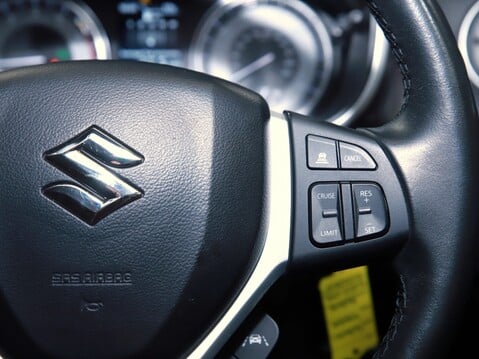 Suzuki Vitara 1.4 Boosterjet 48V Hybrid SZ-T 5dr 27