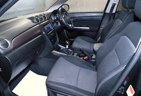 Suzuki Vitara 1.4 Boosterjet 48V Hybrid SZ-T 5dr
