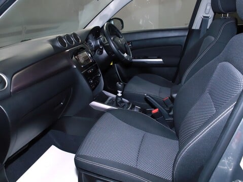 Suzuki Vitara 1.4 Boosterjet 48V Hybrid SZ-T 5dr 2