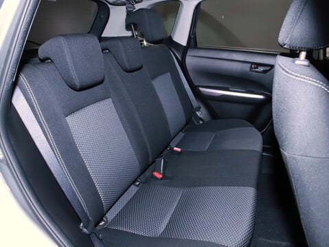 Suzuki Vitara 1.4 Boosterjet 48V Hybrid SZ-T 5dr 31