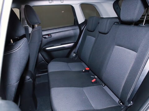 Suzuki Vitara 1.4 Boosterjet 48V Hybrid SZ-T 5dr 33