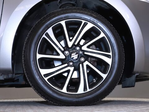 Suzuki Swift 1.2 Dualjet 83 12V Hybrid SZ5 5dr 13