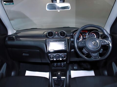 Suzuki Swift 1.2 Dualjet 83 12V Hybrid SZ5 5dr 17