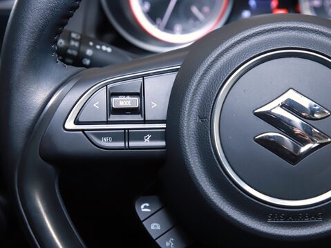 Suzuki Swift 1.2 Dualjet 83 12V Hybrid SZ5 5dr 27