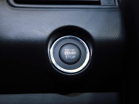 Suzuki Swift 1.2 Dualjet 83 12V Hybrid SZ5 5dr 29