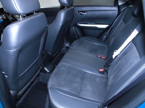 Suzuki Vitara 1.6 SZ5 [Urban Pack] 5dr 34