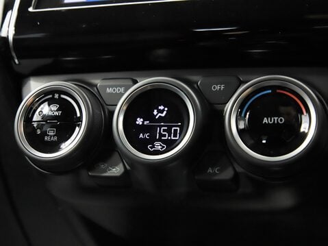 Suzuki Swift 1.2 Dualjet 83 12V Hybrid SZ5 5dr Auto 19